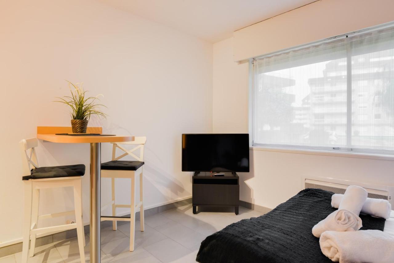 Apartament Saint Peres-Sleep In Normandie Caen Zewnętrze zdjęcie
